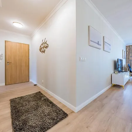 Nowa Letnica, Osiedle Latarnikow Appartement