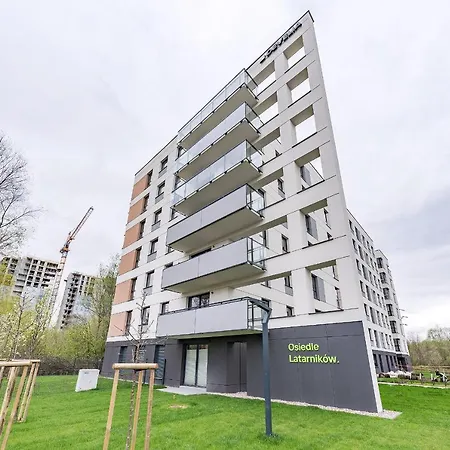 Nowa Letnica, Osiedle Latarnikow 公寓 *